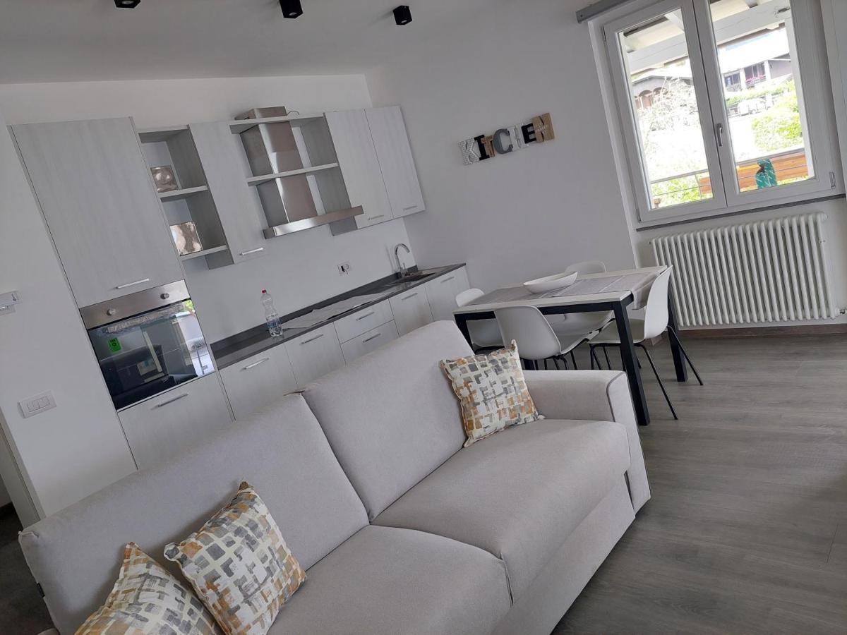 Casa Vacanze Perla Del Lago Domaso Eksteriør billede