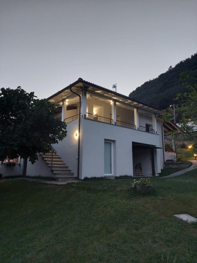 Casa Vacanze Perla Del Lago Domaso Eksteriør billede